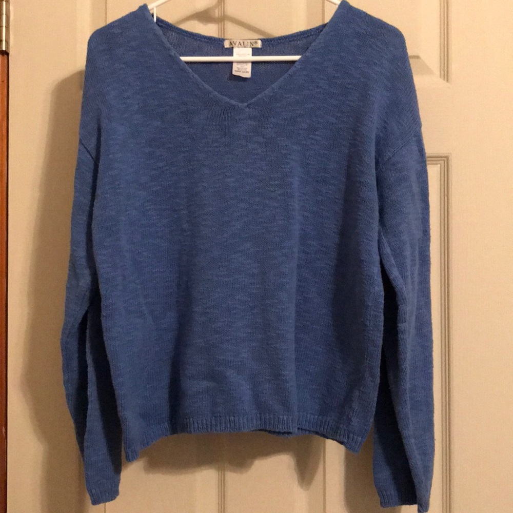 v neck sweater